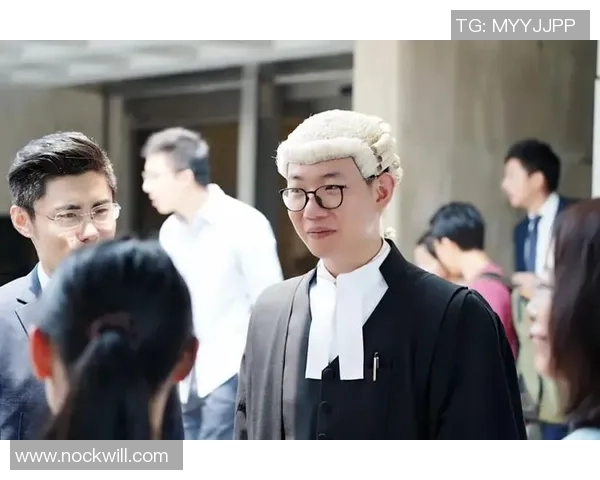 山里娃逆袭成足球明星的励志故事与成长之路