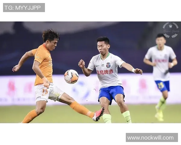 重庆羽毛球队与成都羽毛球队赛后复盘分析比赛节奏与战术对比